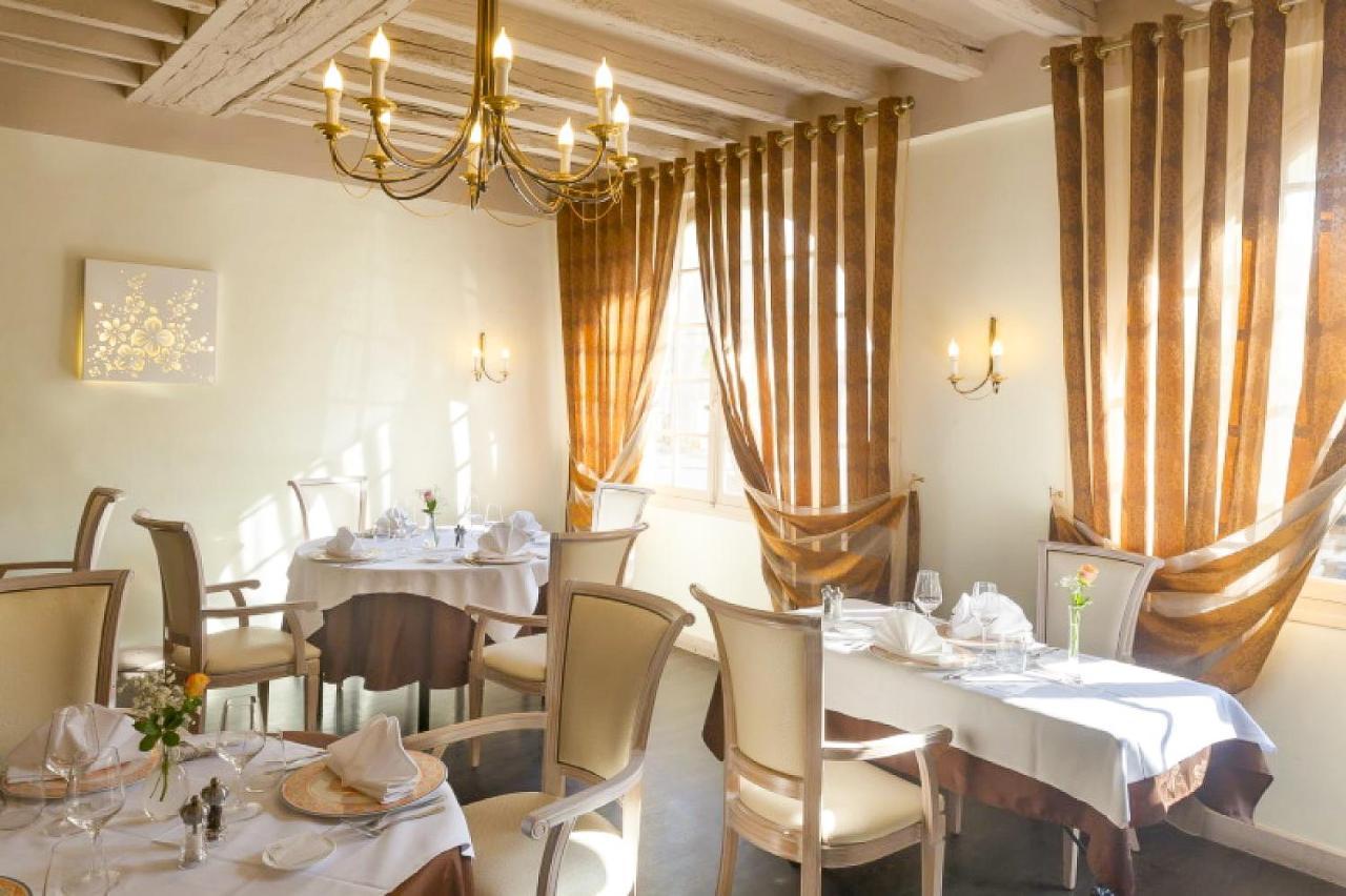 Logis Hotel & Restaurant Du Sauvage La Ferté-Gaucher Exteriér fotografie